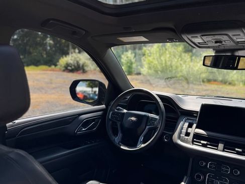Used 2023 Chevrolet Tahoe RST w/ Luxury Package AWD/4WD image 38