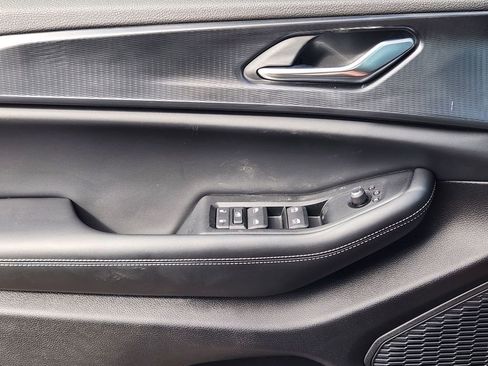 New 2026 Jeep Grand Cherokee Laredo image 16