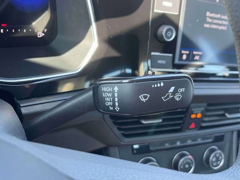 Used 2023 Volkswagen Jetta S image 23