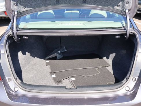 Used 2017 Honda Accord EX-L image 15