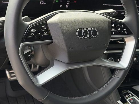 Used 2025 Audi Q5 Premium Plus AWD/4WD image 18