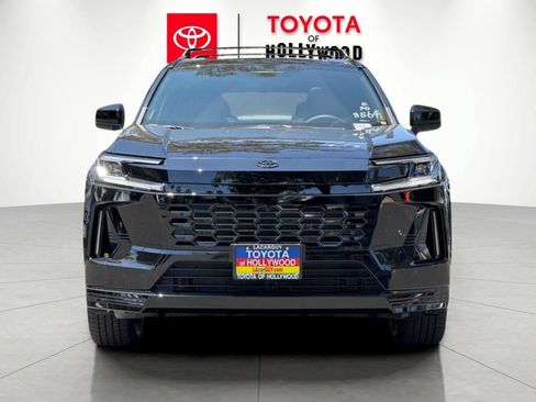 New 2026 Toyota RAV4 XSE AWD/4WD image 8