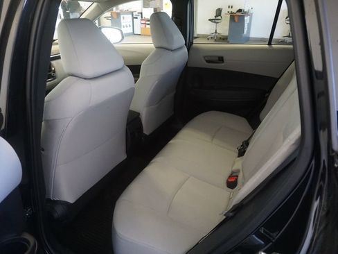 Certified 2025 Toyota Corolla Cross LE AWD/4WD image 18