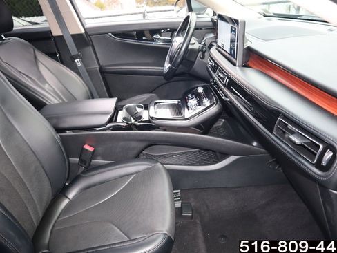 Used 2022 Lincoln Nautilus Reserve image 22