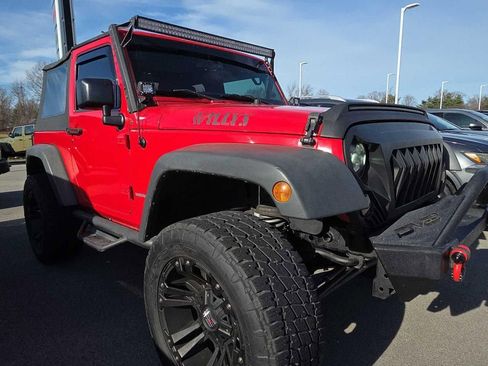 Used 2016 Jeep Wrangler Sport image 3