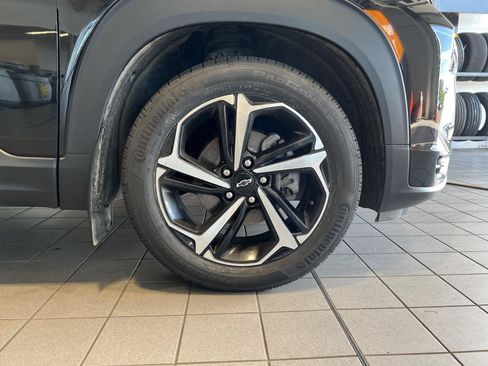 Used 2022 Chevrolet TrailBlazer RS FWD image 12