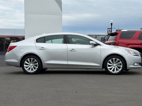 Used 2015 Buick LaCrosse Leather image 3