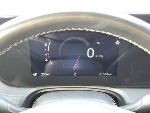 Used 2024 Buick Encore GX Preferred FWD image 22