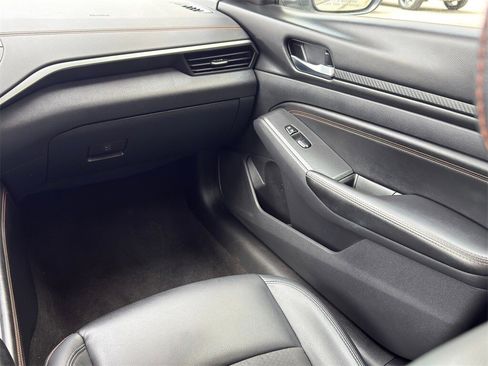 Used 2021 Nissan Altima 2.5 SR image 22