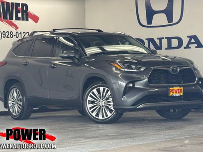 Used 2023 Toyota Highlander Platinum