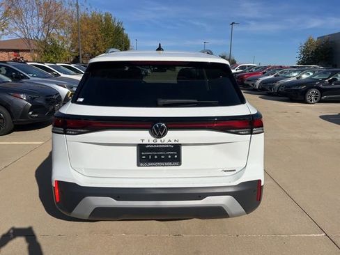 New 2025 Volkswagen Tiguan S image 5