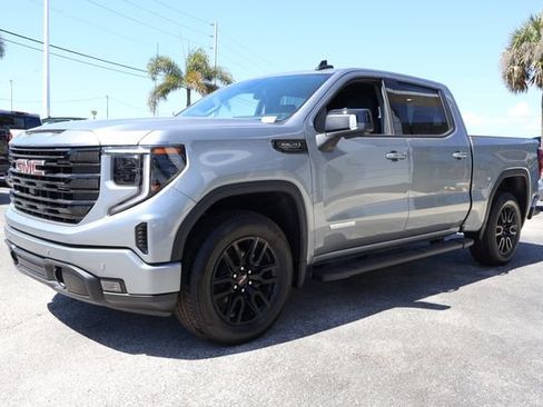 New 2026 GMC Sierra 1500 Elevation w/ Elevation Premium Package AWD/4WD image 4