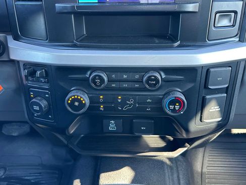 Used 2023 Ford F350 XLT AWD/4WD image 27