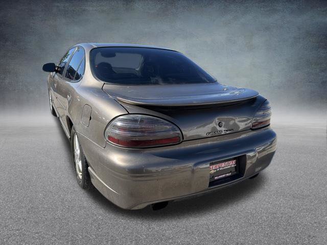 Used 2001 Pontiac Grand Prix GTP w/ Opt Pkg 1 FWD image 10
