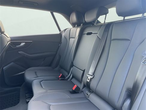 New 2026 Audi Q8 Premium Plus image 26