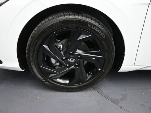 Certified 2026 Hyundai Elantra Sport FWD image 21