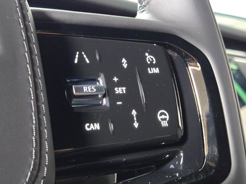 New 2026 Land Rover Range Rover Sport Dynamic SE AWD/4WD image 25