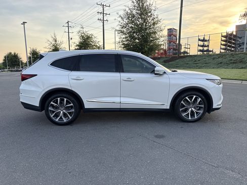 Used 2023 Acura MDX FWD w/ Technology Package image 7