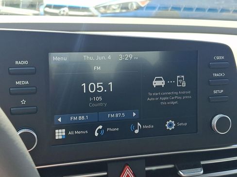 New 2026 Hyundai Elantra Sport FWD image 11