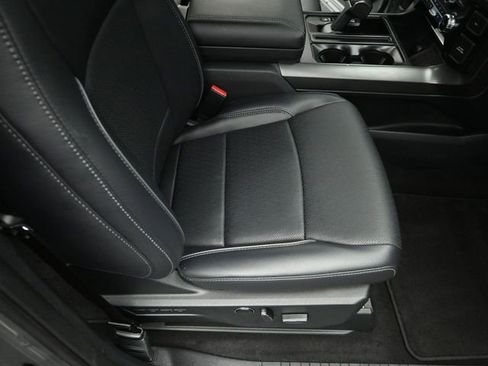 Certified 2025 Ford F150 Lariat w/ Equipment Group 502A High image 30