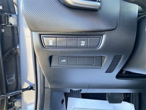 Certified 2025 MAZDA CX-50 AWD 2.5 S w/ Premium Package image 15