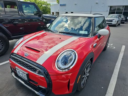 Used 2023 MINI Cooper S FWD image 2