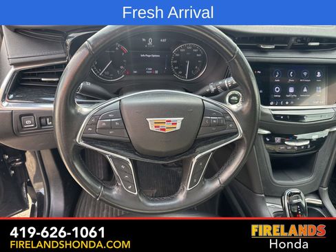 Used 2020 Cadillac XT5 Premium Luxury image 19