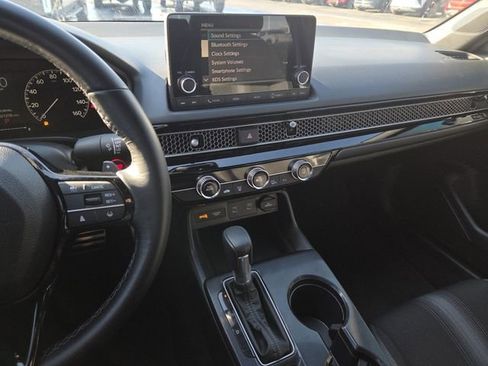 Used 2025 Honda Civic Sport image 33