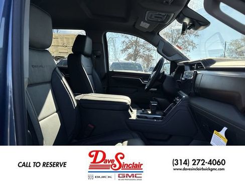New 2026 GMC Sierra 1500 Denali w/ Technology Package AWD/4WD image 24