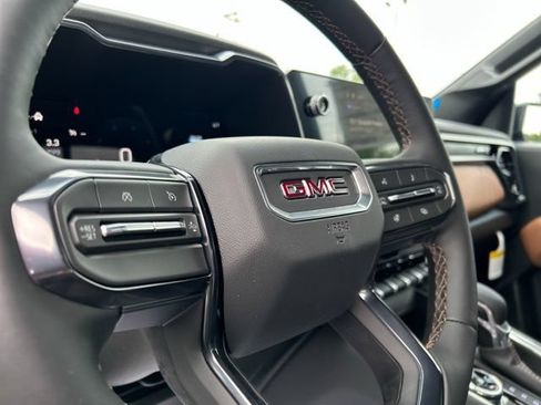 New 2026 GMC Canyon AT4 w/ AT4 Premium Package AWD/4WD image 30