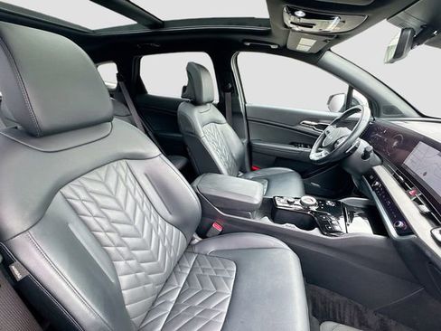 Certified 2023 Kia Sportage X-Line Prestige image 33