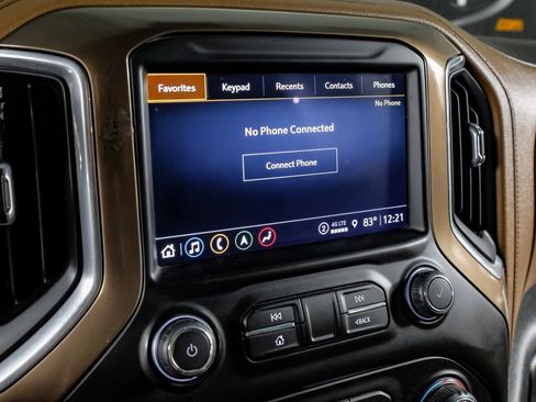 Used 2021 Chevrolet Silverado 2500 High Country w/ Z71 Off-Road Package image 27