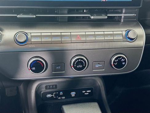 New 2026 Hyundai Kona SE image 13