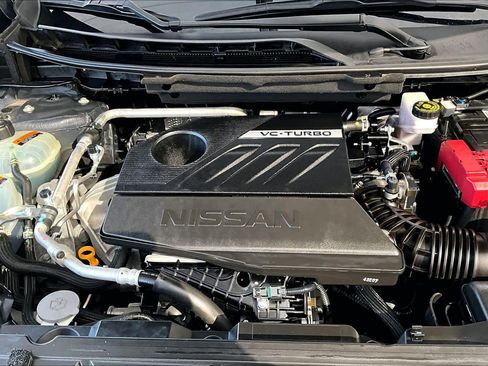 Certified 2024 Nissan Rogue SL w/ SL Premium Package image 32