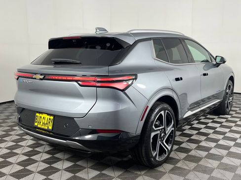 New 2026 Chevrolet Equinox EV LT image 6