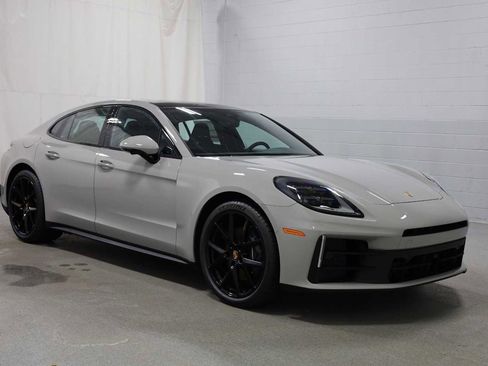 New 2026 Porsche Panamera RWD image 14