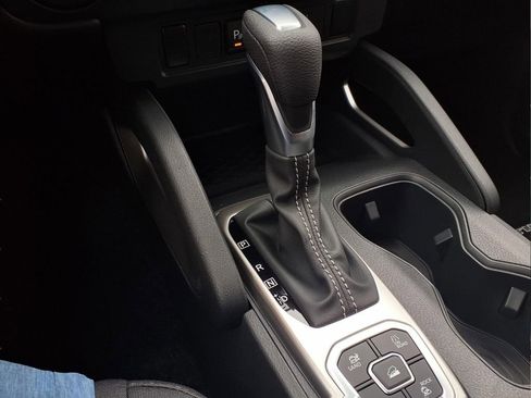 New 2026 Nissan Frontier SV w/ Tow Package image 18