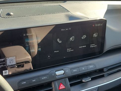 Used 2025 Kia K4 LXS image 27