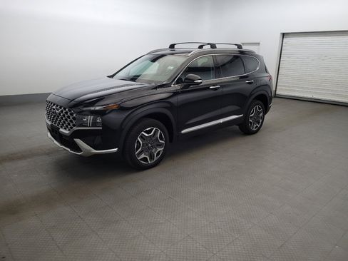 Used 2023 Hyundai Santa Fe Limited AWD/4WD image 2