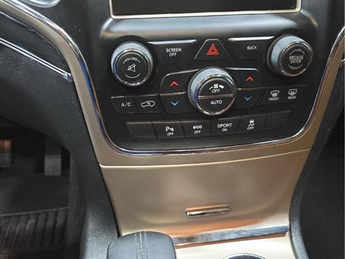 Used 2016 Jeep Grand Cherokee Summit image 16