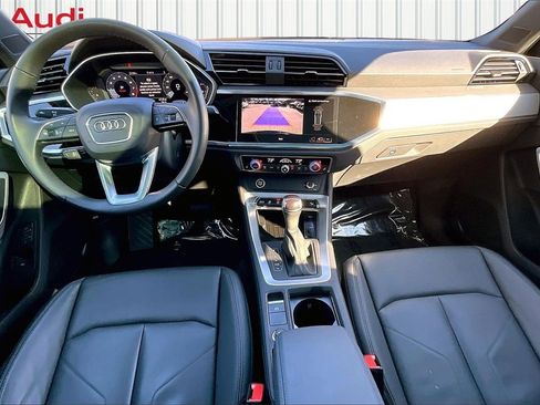 Used 2025 Audi Q3 2.0T Premium w/ Convenience Package image 7