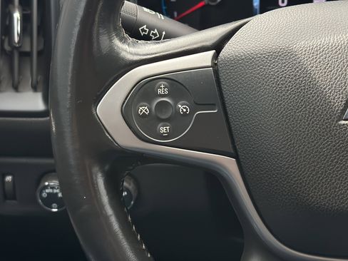 Used 2018 Chevrolet Colorado ZR2 AWD/4WD image 11