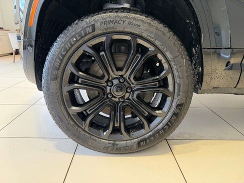 New 2026 Land Rover Defender 110 image 10