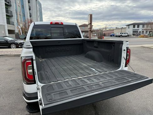 Used 2016 GMC Sierra 1500 Denali w/ Denali Ultimate Package image 9