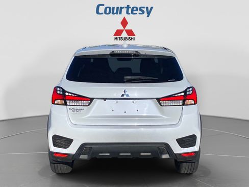 Used 2023 Mitsubishi Outlander Sport ES AWD/4WD image 3