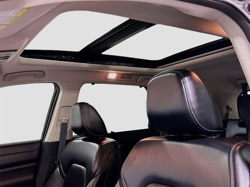 Used 2024 Nissan Pathfinder SL w/ SL Premium Package image 20