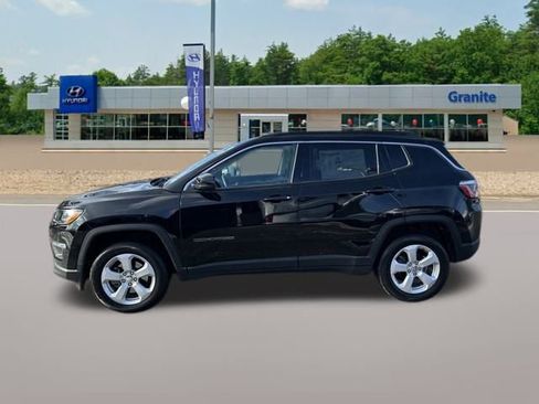 Used 2019 Jeep Compass Latitude image 10