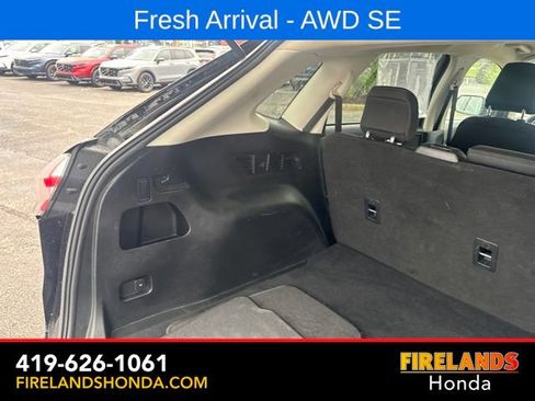 Used 2022 Ford Edge SE w/ Black Appearance Package AWD/4WD image 33