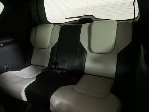 Used 2019 INFINITI QX80 Limited w/ All-Season Package AWD/4WD image 19