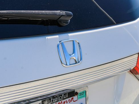 Used 2016 Honda Odyssey Elite image 11